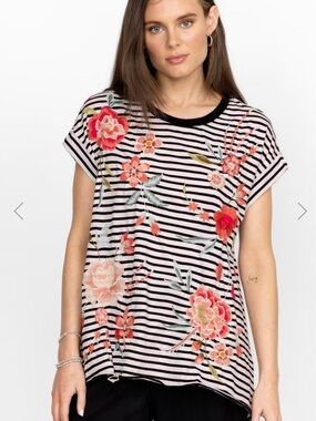 JOHNNY WAS JOYA RELAXED DRAPE TEE